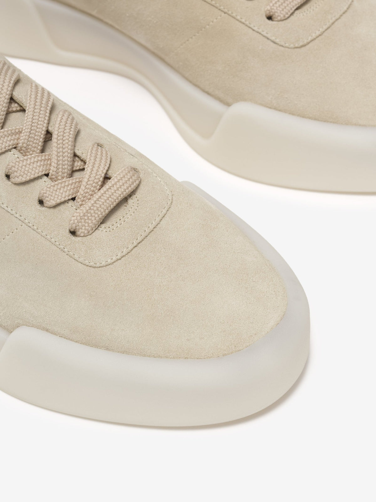Suede Aerobic Low