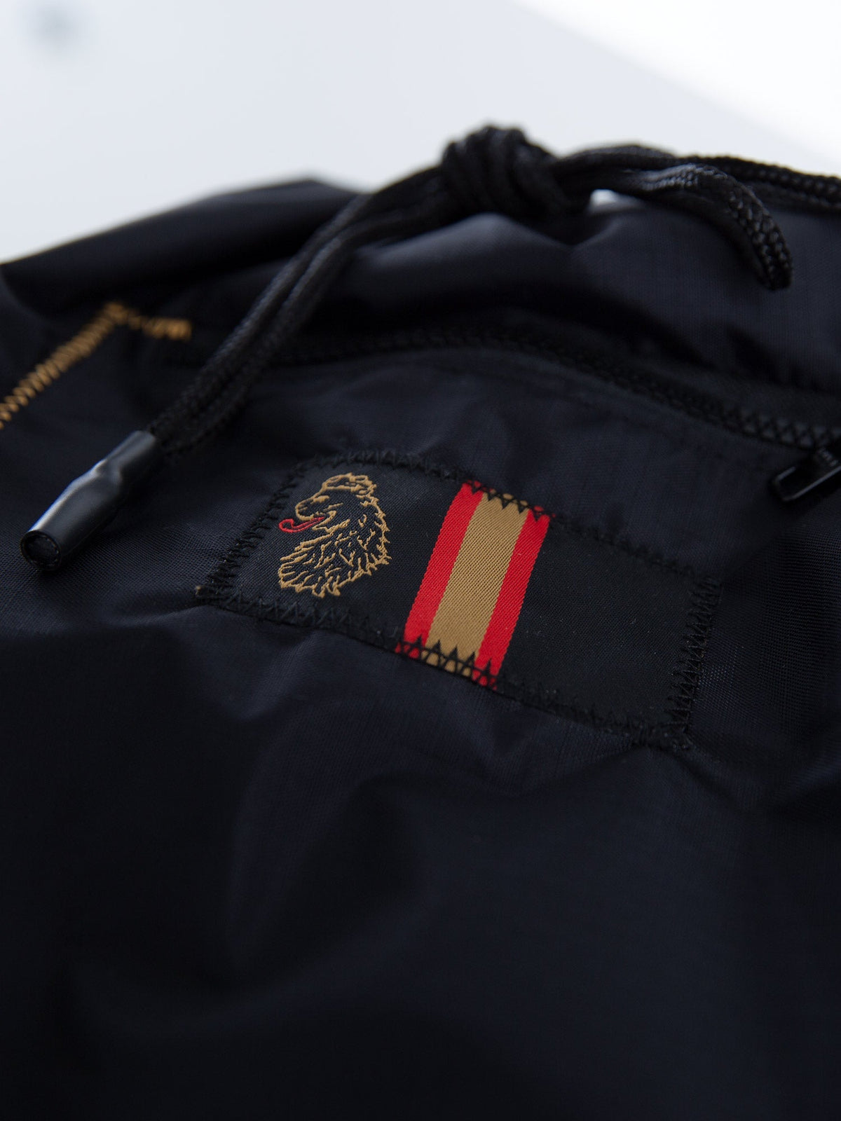 CERZA DRAWSTRING BACKPACK