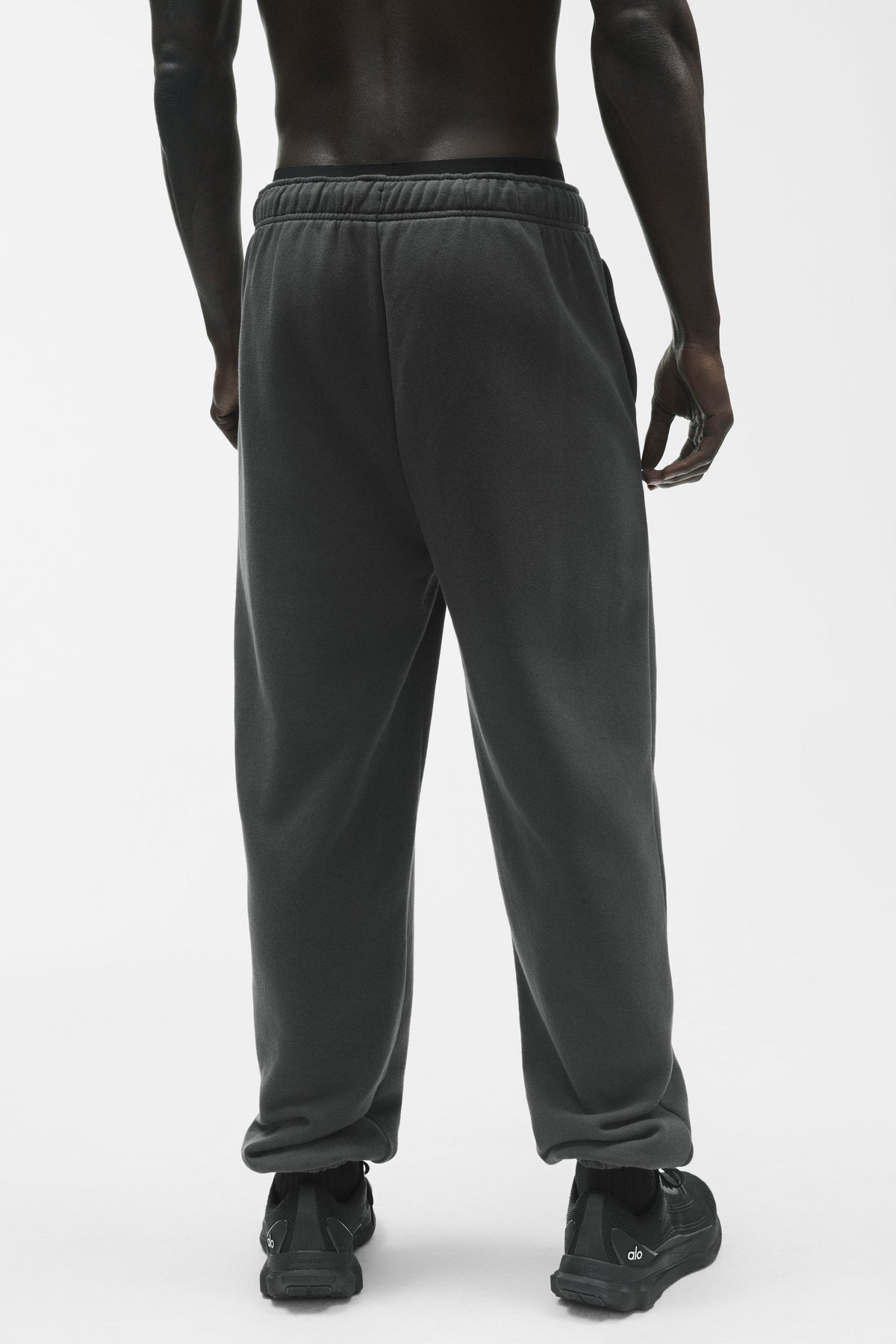 Alo Yoga Accolade Sweatpant - Anthracite