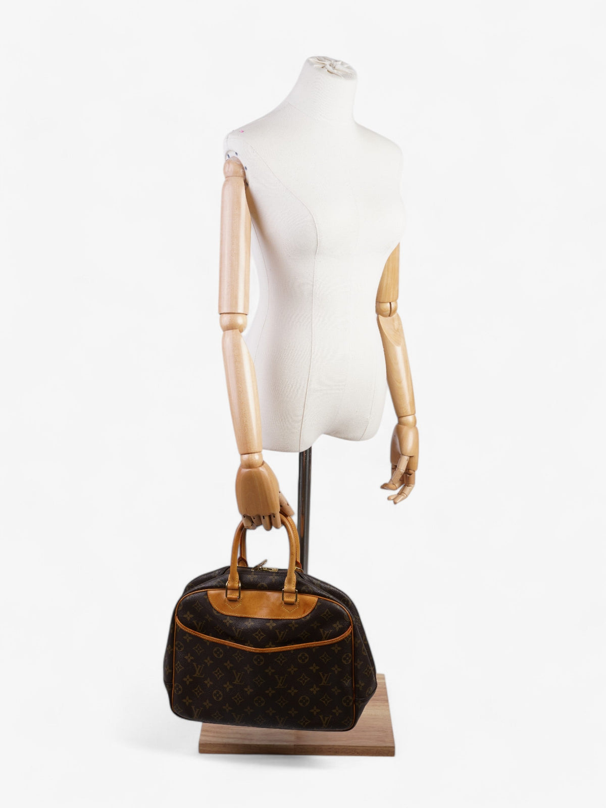 Louis Vuitton Deauville Monogram / Brown Coated Canvas