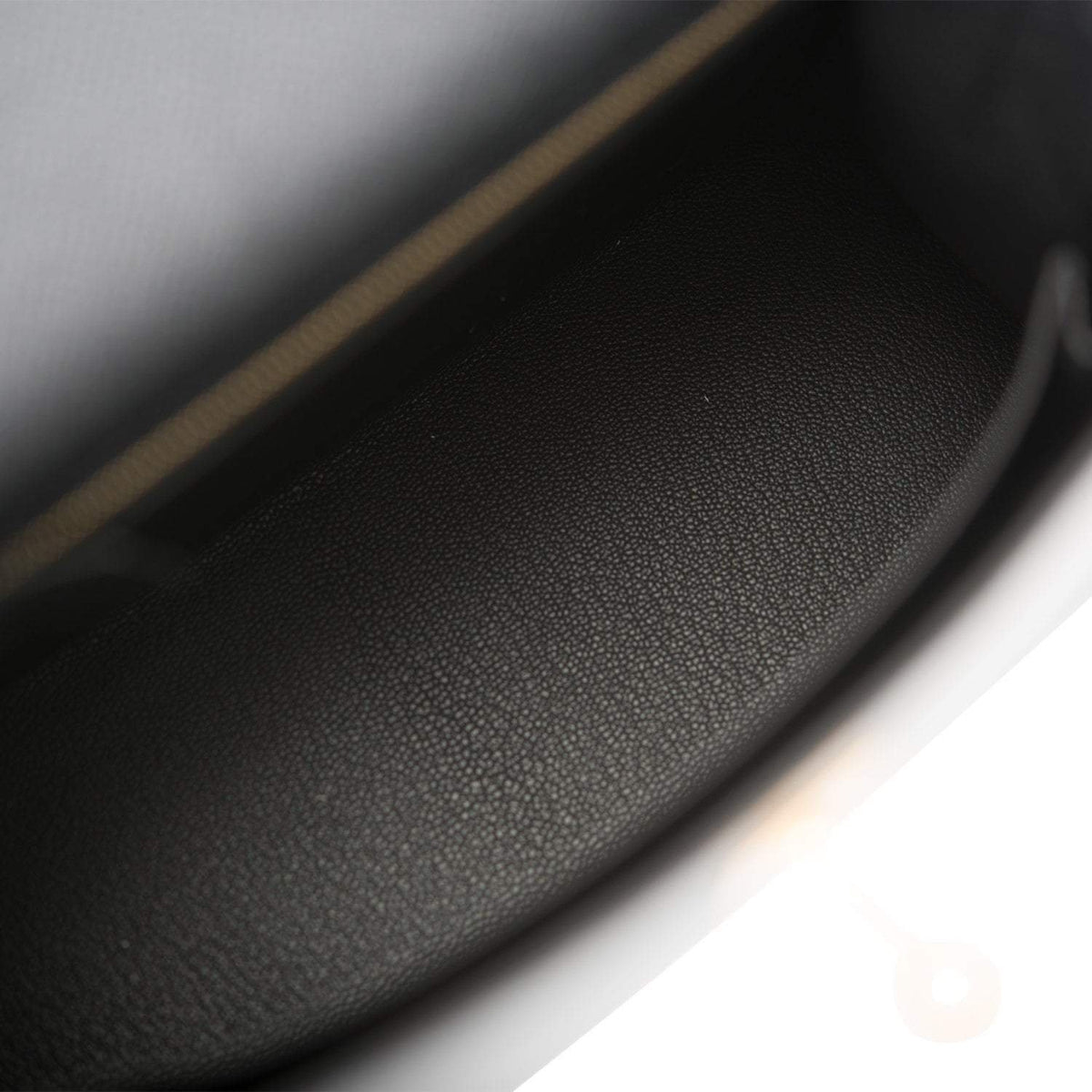 Hermes Kelly 28cm Bi-Color Black and Craie Epsom Sellier Brushed Gold Hardware