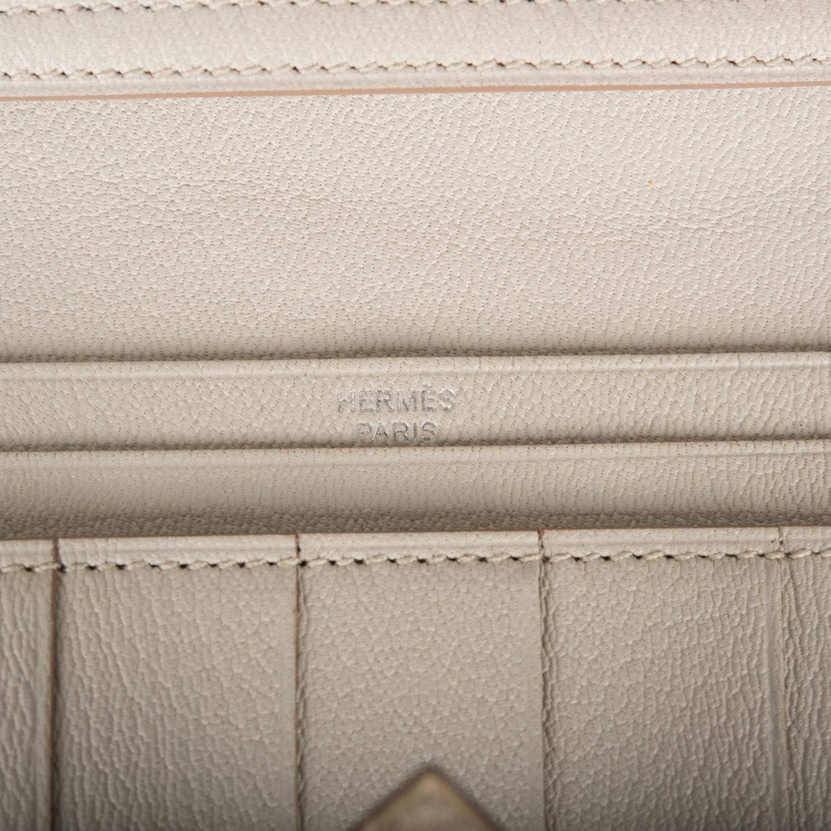 Hermes Beton Matte Alligator Bearn Wallet Palladium Hardware