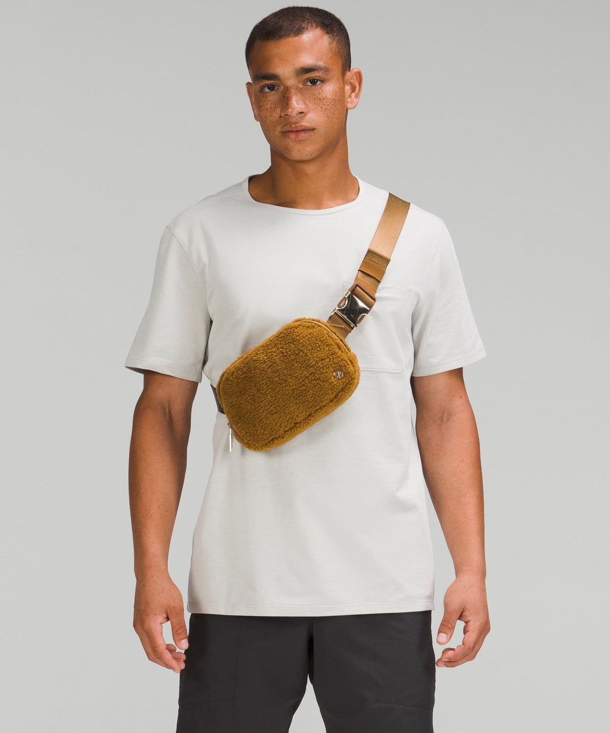 Lululemon Everywhere Fleece Belt Bag - Burnt Caramel