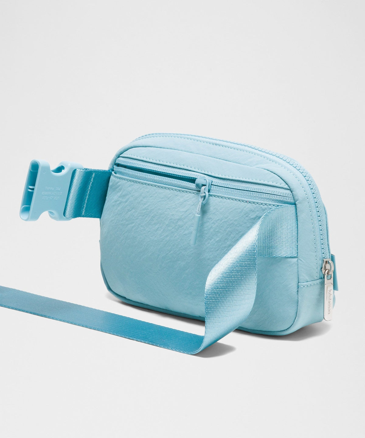 Lululemon Everywhere Belt Bag - Seafoam/Silver