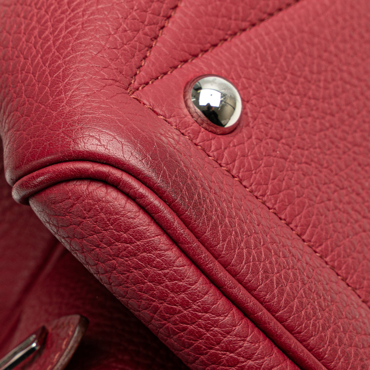Hermès Clemence Victoria II 35 Red