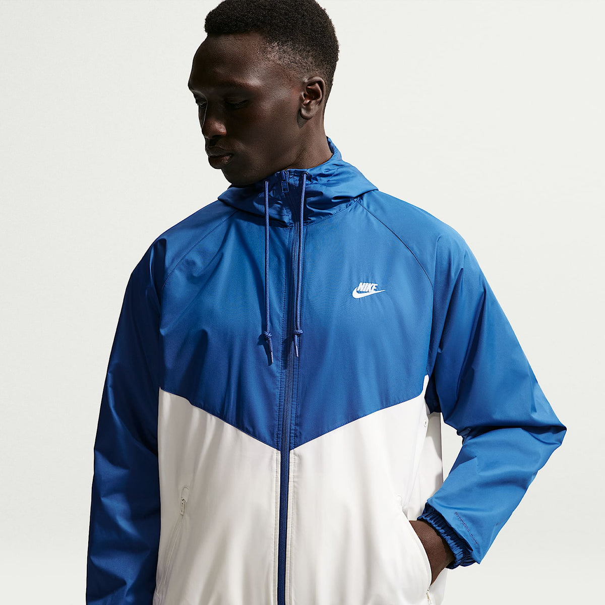 Nike Windrunner Jacket - Court Blue/Sail/Sail