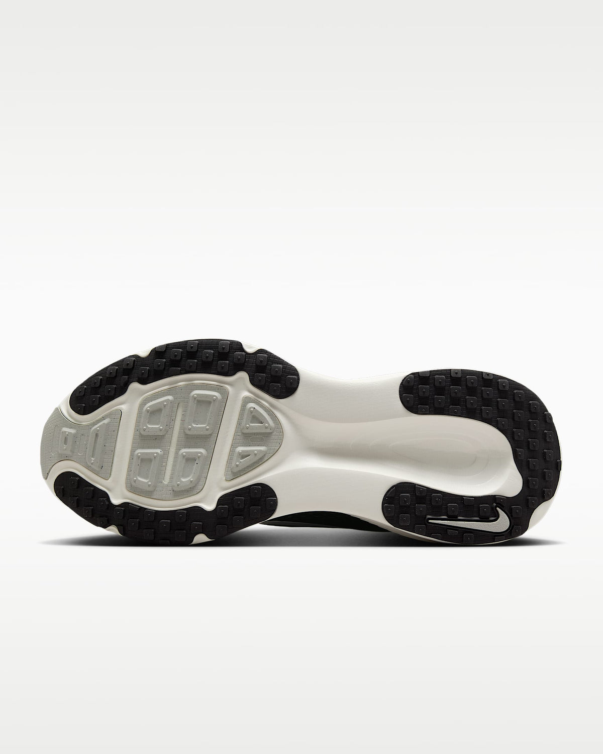 Nike Vomero 18 - Black/Coconut Milk/Light Iron Ore/Summit White
