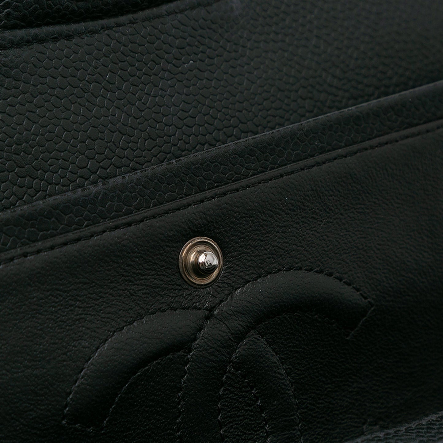 Chanel Medium Classic Caviar Double Flap Black