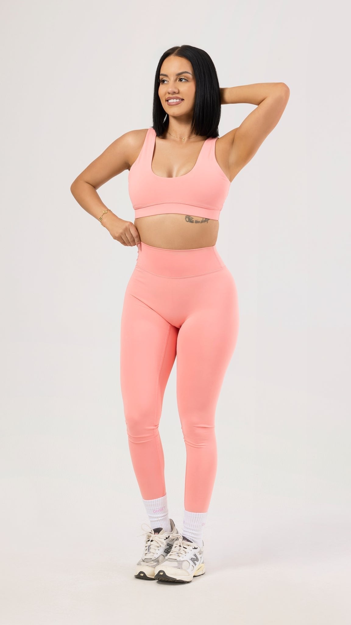 Signature Stretch Performance Leggings