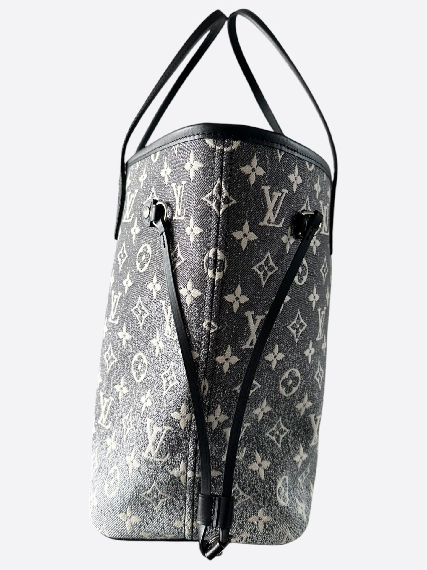 Louis Vuitton Grey & White Denim Monogram Neverfull MM