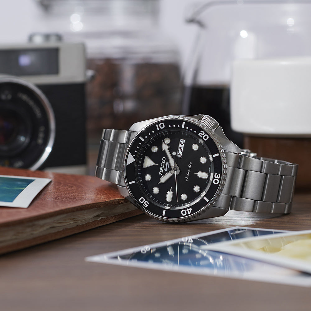 Seiko 5 Sports Automatic - Black
