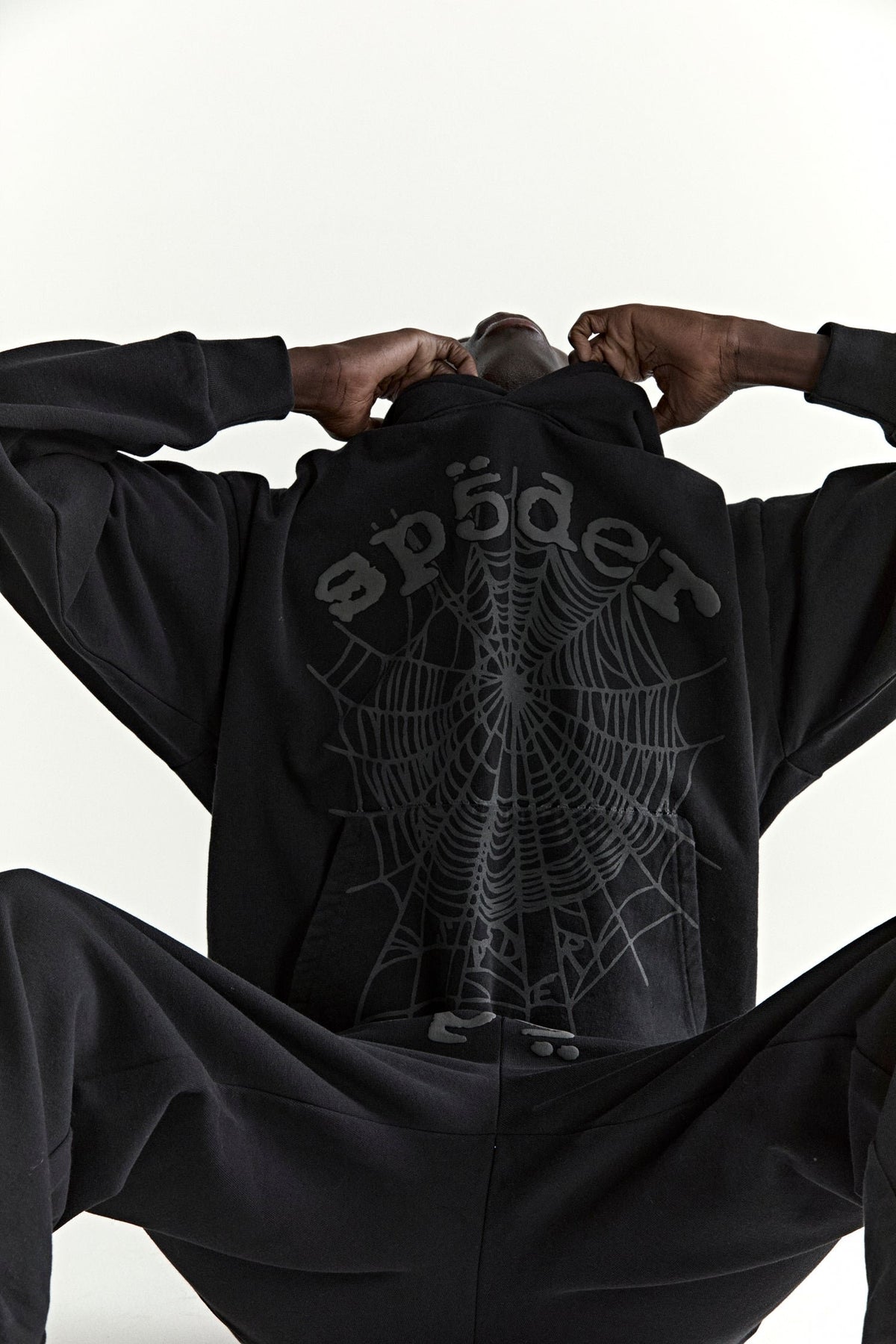 PHANTOM WEB HOODIE