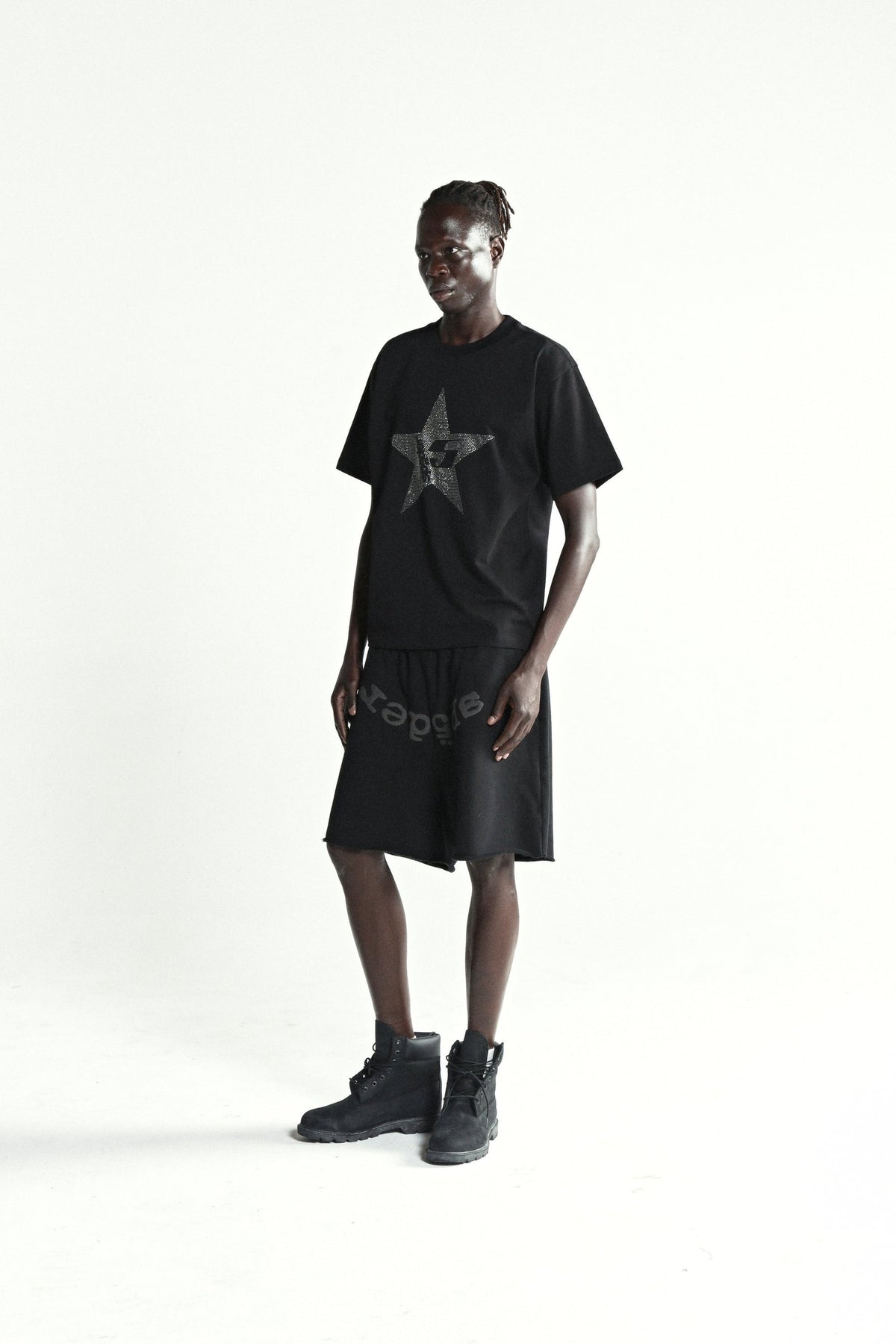 WORLDWIDE FIVE DAY TEE