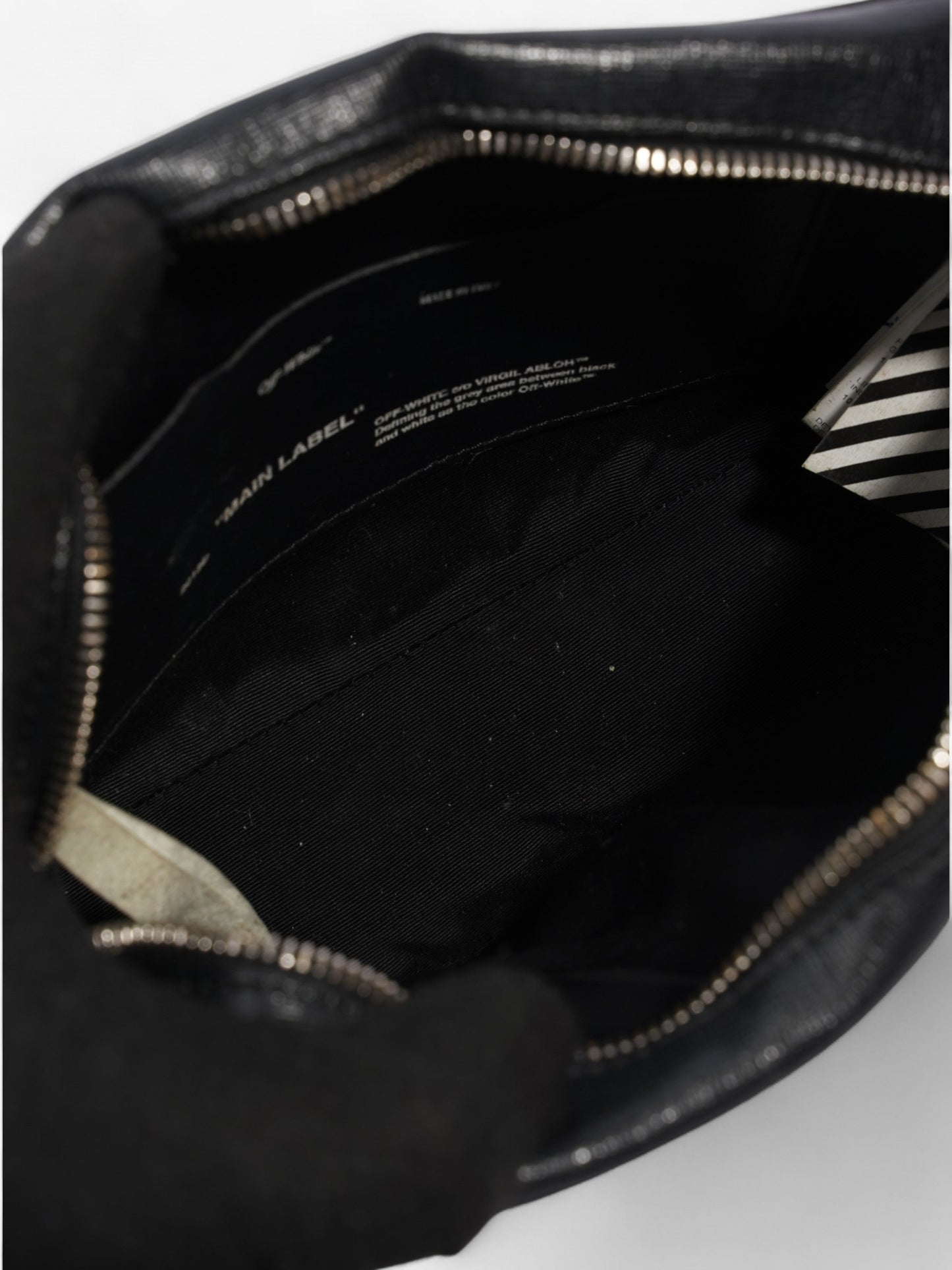Off White Diag Camera Bag Black / White Leather