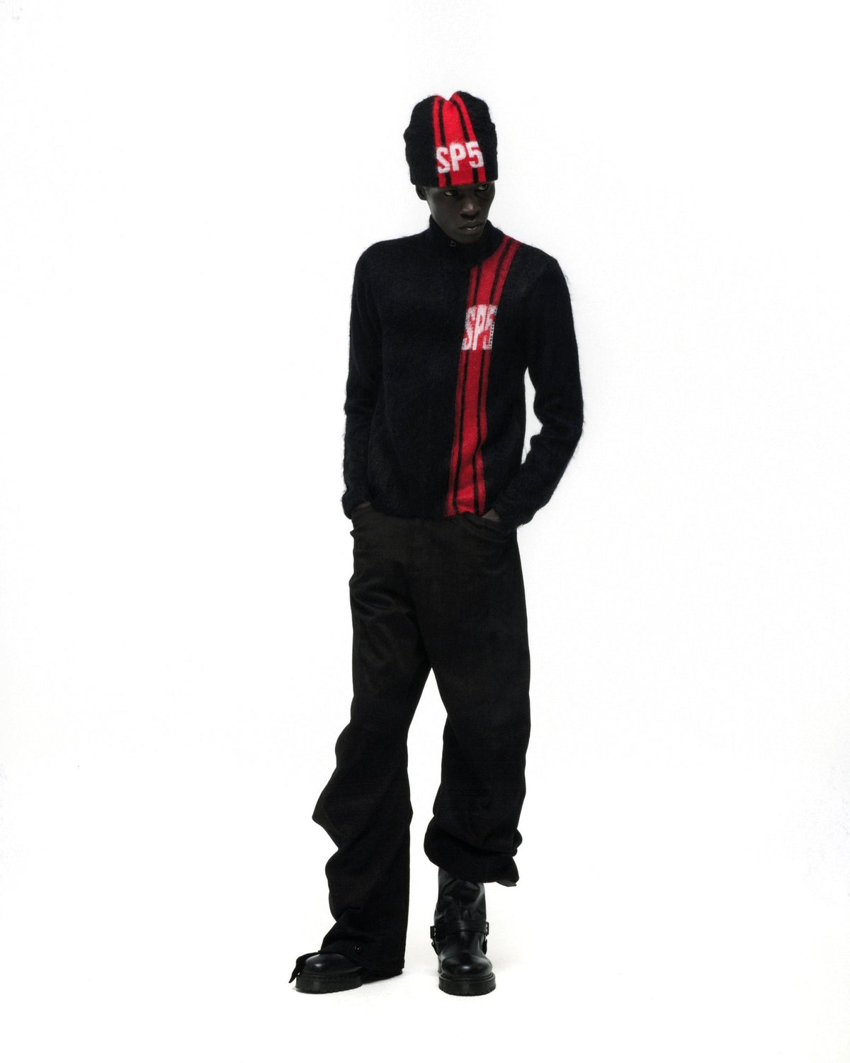 RALLY KNIT ZIP SWEATER