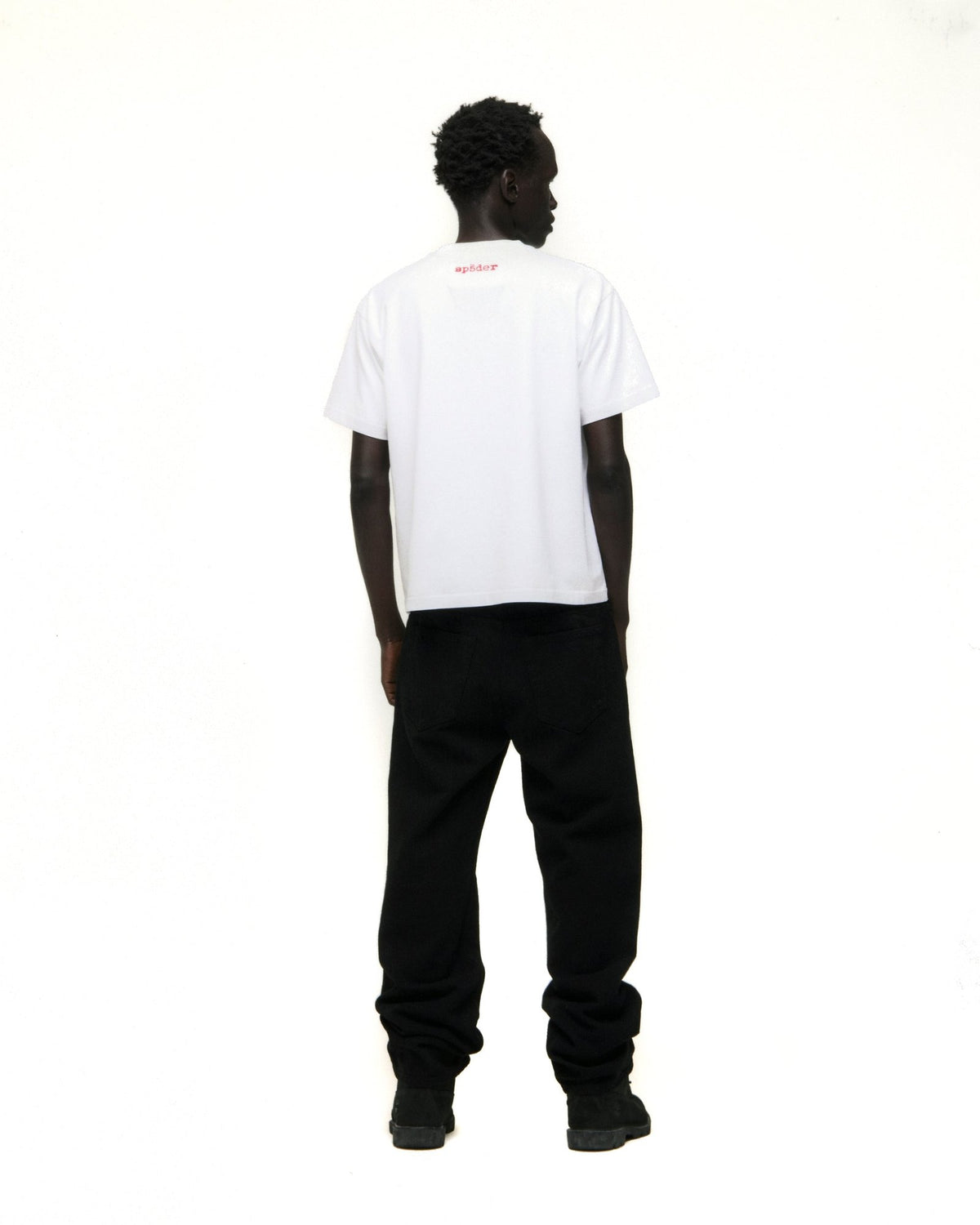 VIVIENNE TEE
